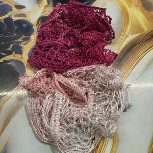 NEW hand made crocheted hair tie scrunchies pinks set of 2